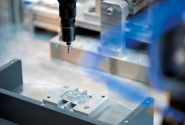 GAV_8000_mp02_1920px